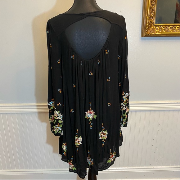 Free People Womens Dress Size Small Black Embroidered Back Cut-out Long Sleeves - Picture 5 of 11